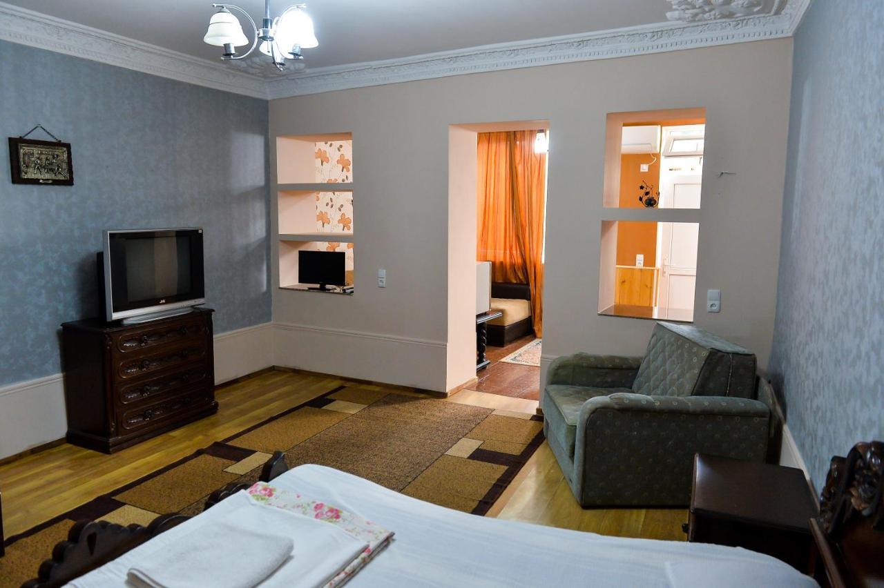 Bed and Breakfast Ok. à Koutaïssi Extérieur photo